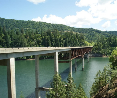 B20701b LostCreekLake02