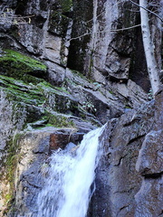 Водопад / Waterfall