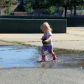 Марго ходит по лужам / Margo and a puddle