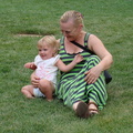 Марго с бабушкой на газоне / Margo on lawn